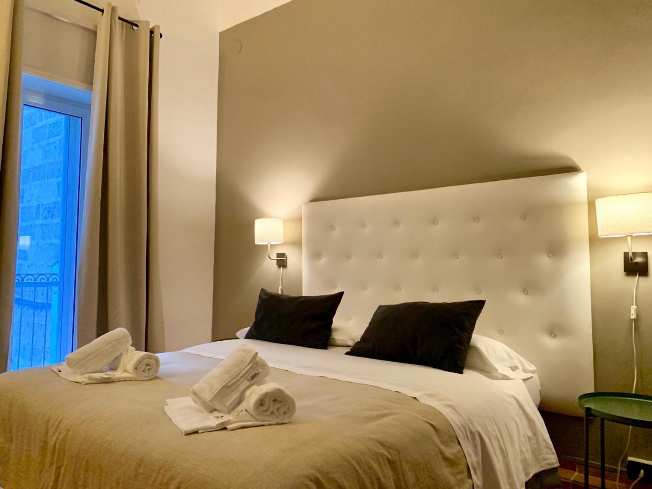 A Due Passi Dal Ponte Hotel Taranto Exterior photo